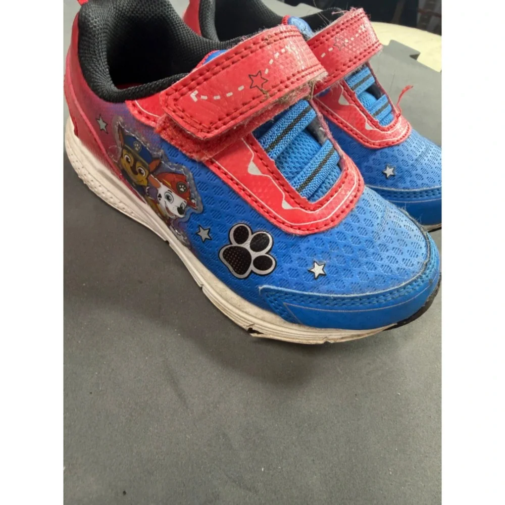 Light up Paw Patrol Boys Sneakers Chase Marshall Hook Loop Shoes Size 9